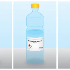 Butelki z płynami: spirytus rektyfikowany, alkohol etylowy skażony i metanol. Jak odróżnić metanol od etanolu? Zwróć uwagę na etykiety i symbole ostrzegawcze.